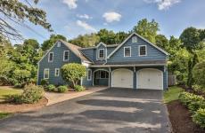 Embedded thumbnail for 6 Elmbrook Dr, Pittsford, NY 14534