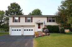 Embedded thumbnail for 6 Brooktree Cir, Macedon, NY 14502