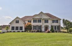 Embedded thumbnail for 3 Royal Hunt Lane, Pittsford, NY 14534