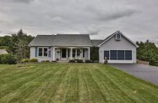 Embedded thumbnail for 53 Rochelle Dr, Churchville, NY 14428