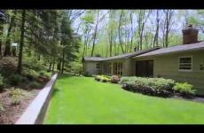 Embedded thumbnail for 3 Oak Grove Lane, Pittsford, NY 14534