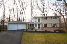 Embedded thumbnail for 3 Burr Oak Dr, Pittsford, NY 14534