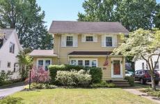 Embedded thumbnail for 219 Thorndyke Road
