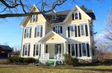 Embedded thumbnail for 7895 E Main Rd, Le Roy, NY 14482