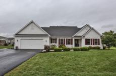 Embedded thumbnail for 827 Bannerwood Dr, Ontario, NY 14519