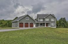 Embedded thumbnail for 111 Huntington Heights, Honeoye Falls, NY 14472