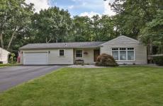 Embedded thumbnail for 45 Cullens Run, Pittsford, NY 14534