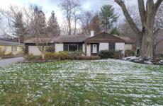Embedded thumbnail for 190 Kilbourn Road