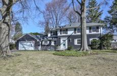 Embedded thumbnail for 119 Pickwick Drive
